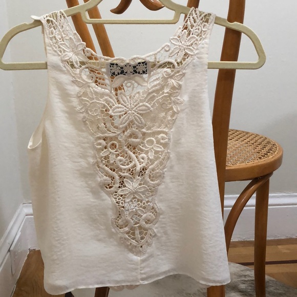 Silk tank with lace cut-out - Picture 3 of 6